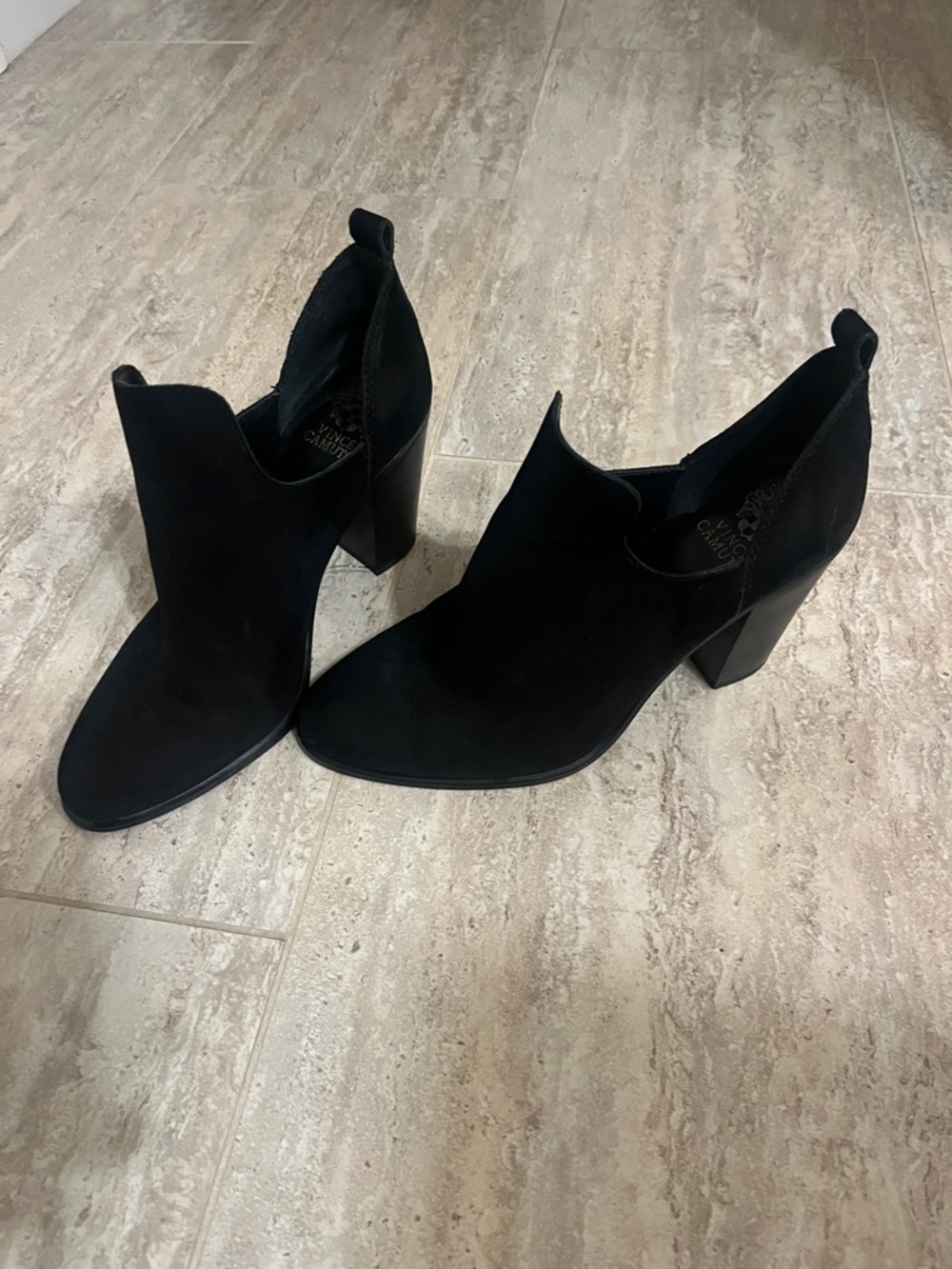 Women's Black Suede V-Cut Block Heel Booties